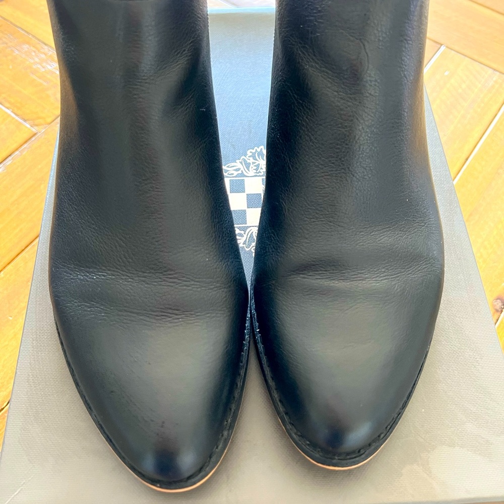 Vince Camuto Canteen Bootie - Black